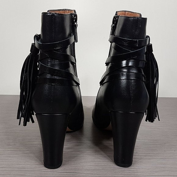 Halogen 'Sadee' Lace-Up Almond Toe Black Leather Bootie, Womens Size 8 M - Picture 5 of 9